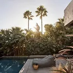Soulhouse Marbella, Exclusiva Galardonada Villa *